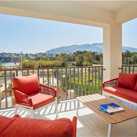 3 bedroom seaside apartments in Sicily, sleeps 6